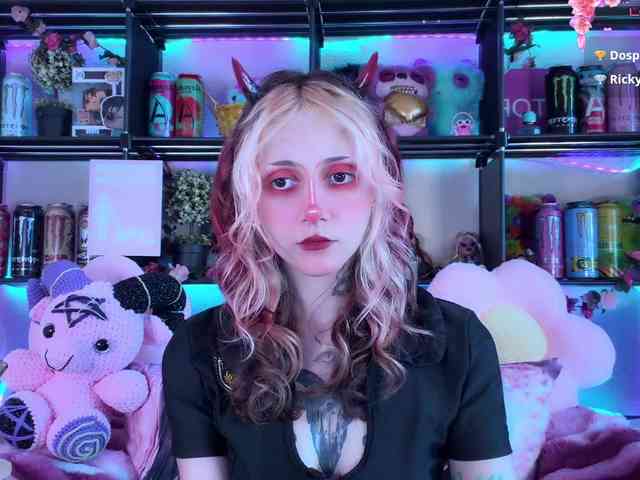 Devil-Baby webcam