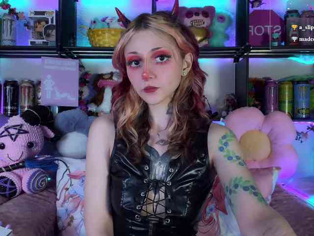 Devil-Baby webcam