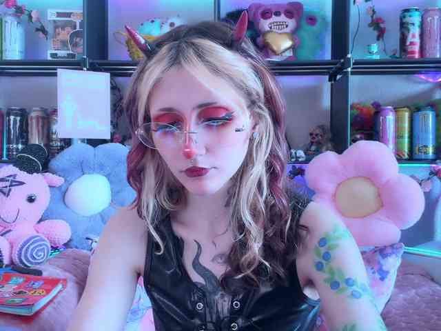Devil-Baby webcam