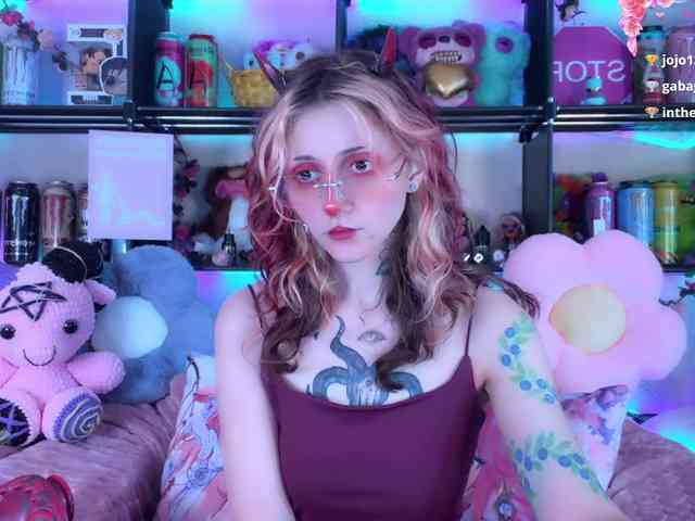 Devil-Baby webcam