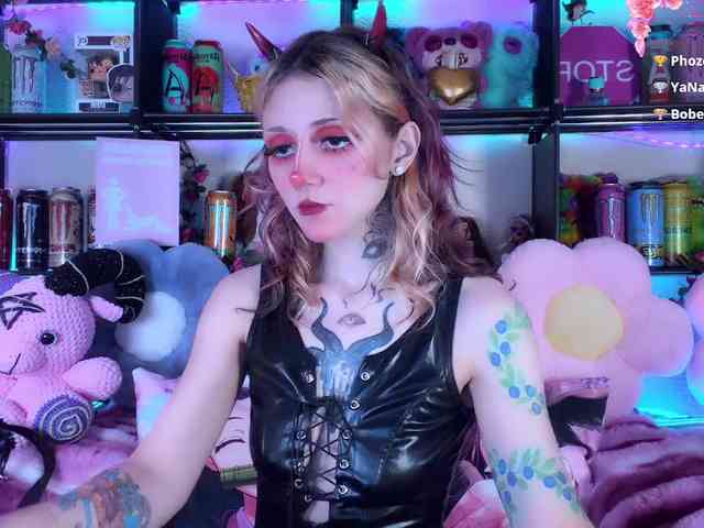 Devil-Baby webcam