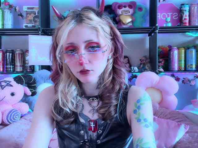 Devil-Baby webcam