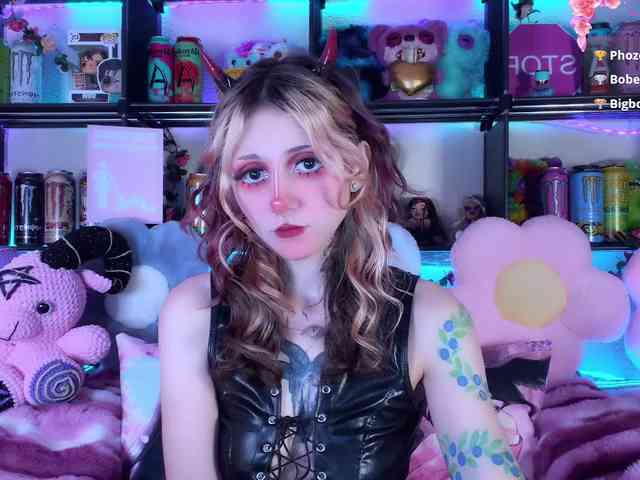 Devil-Baby webcam