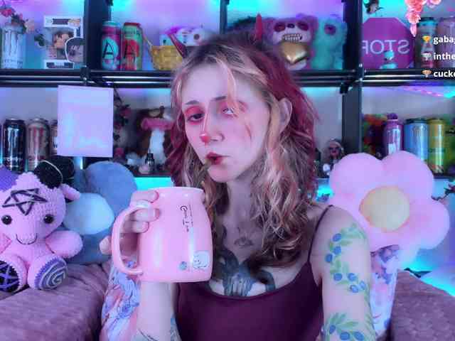 Devil-Baby webcam