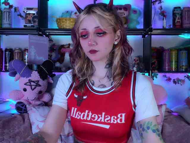 Devil-Baby webcam
