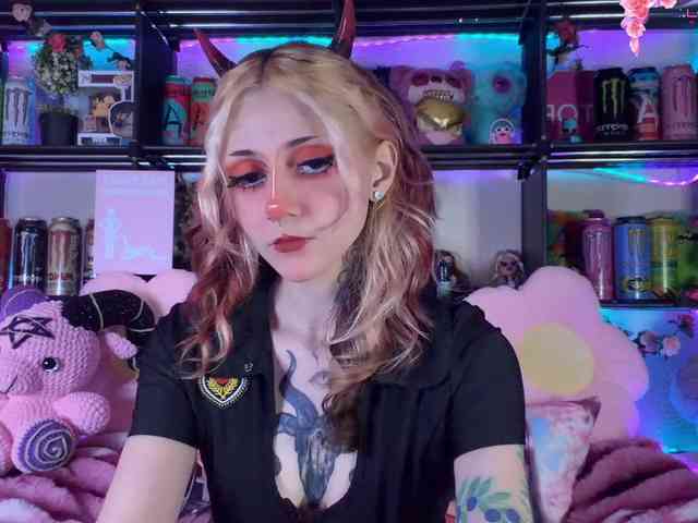 Devil-Baby webcam