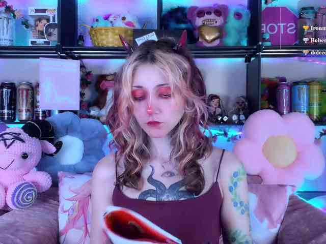 Devil-Baby webcam