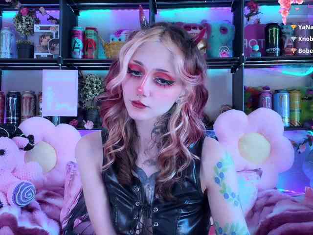 Devil-Baby webcam