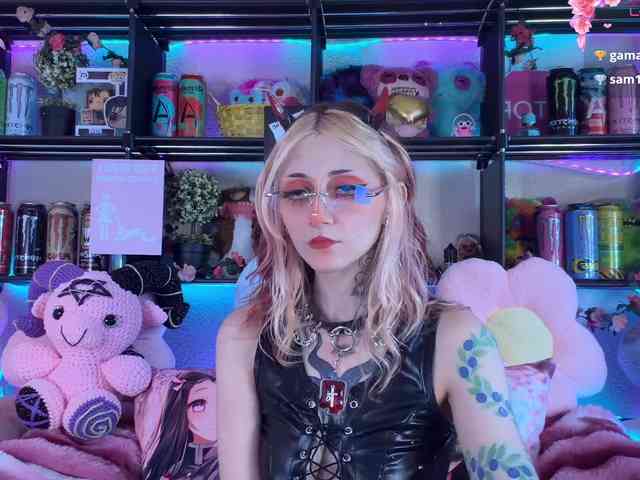 Devil-Baby webcam
