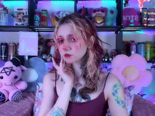 Devil-Baby webcam