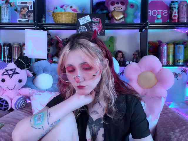 Devil-Baby webcam