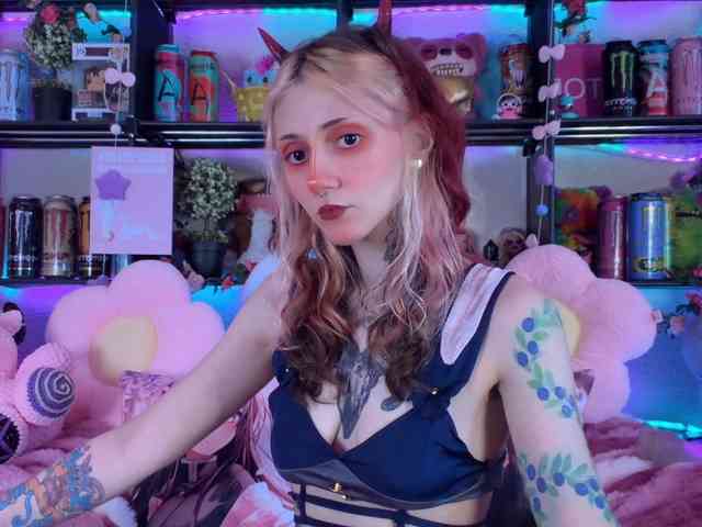 Devil-Baby webcam