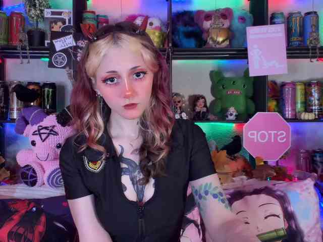 Devil-Baby webcam