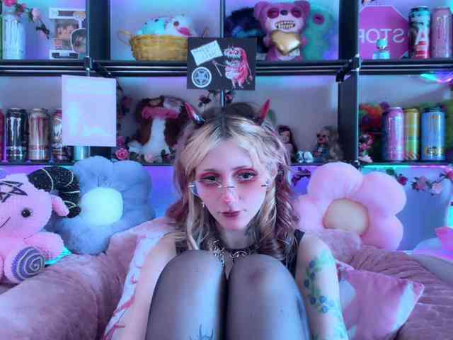 Devil-Baby webcam