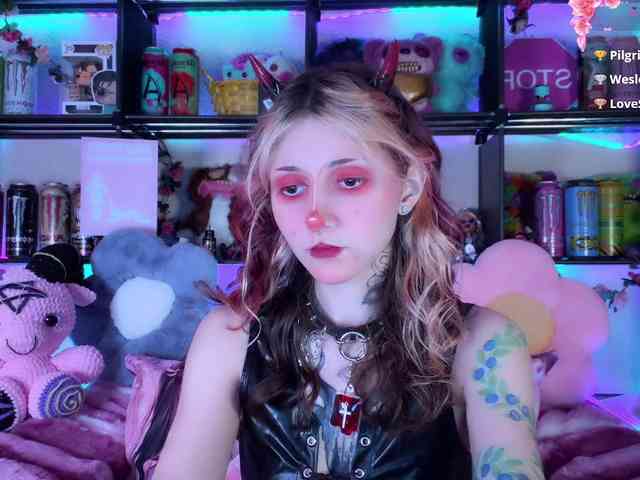 Devil-Baby webcam