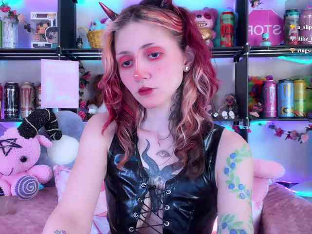Devil-Baby webcam