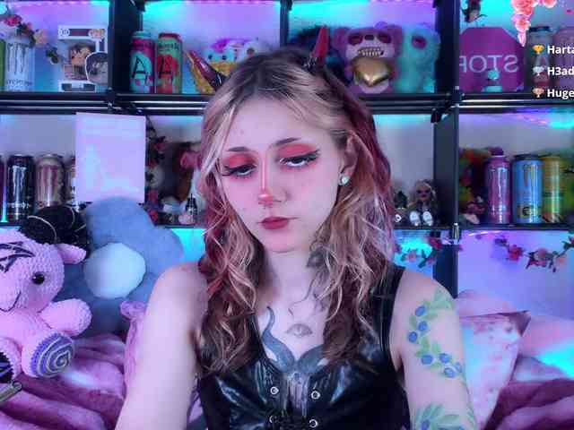 Devil-Baby webcam