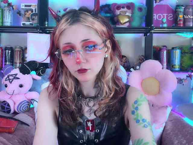 Devil-Baby webcam