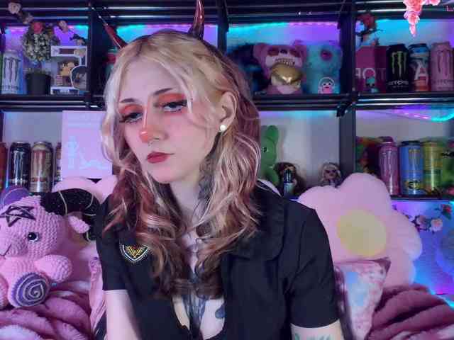 Devil-Baby webcam