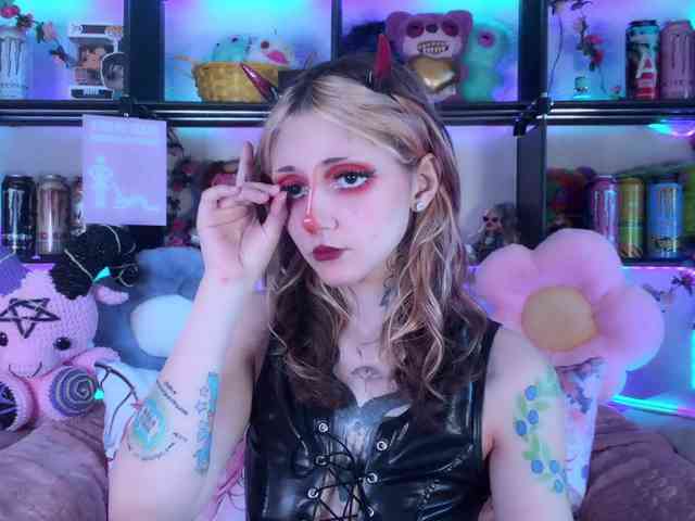 Devil-Baby webcam