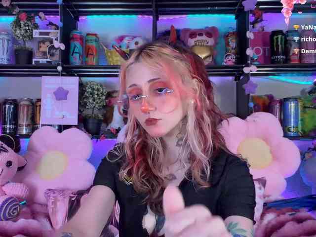 Devil-Baby webcam
