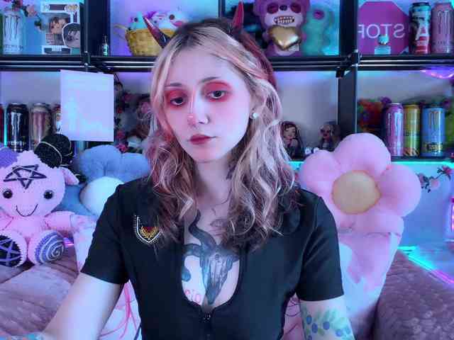 Devil-Baby webcam