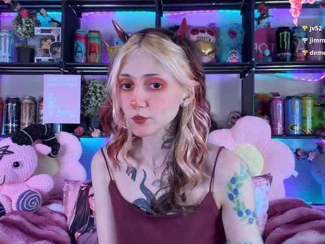 Devil-Baby webcam