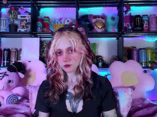 Devil-Baby Live Webcam on BongaCams