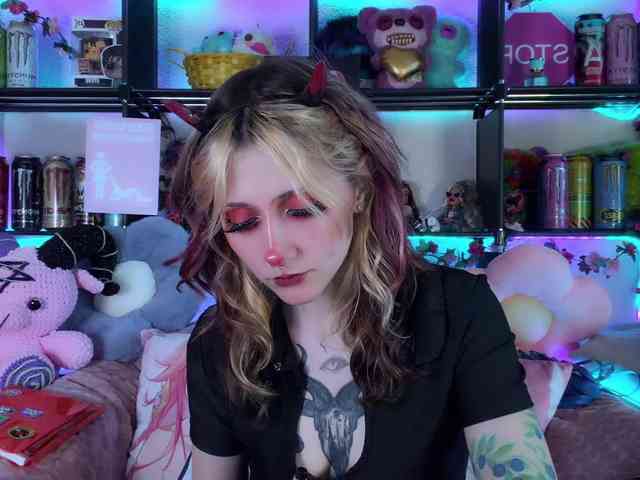 Devil-Baby webcam