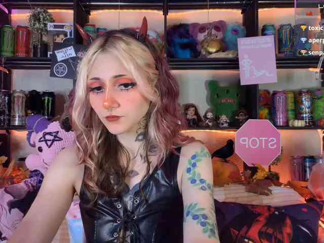 Devil-Baby webcam