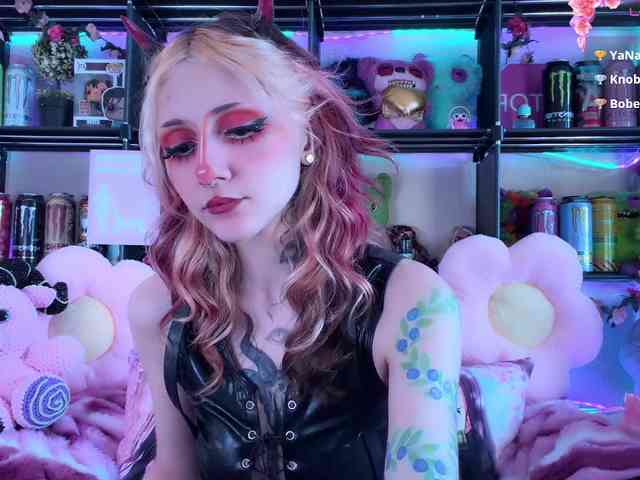 Devil-Baby webcam