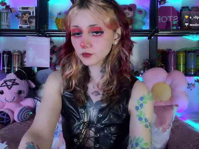 Devil-Baby webcam