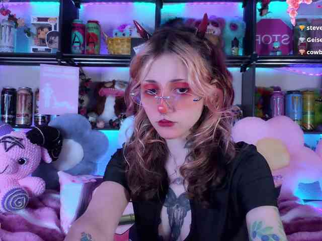 Devil-Baby webcam