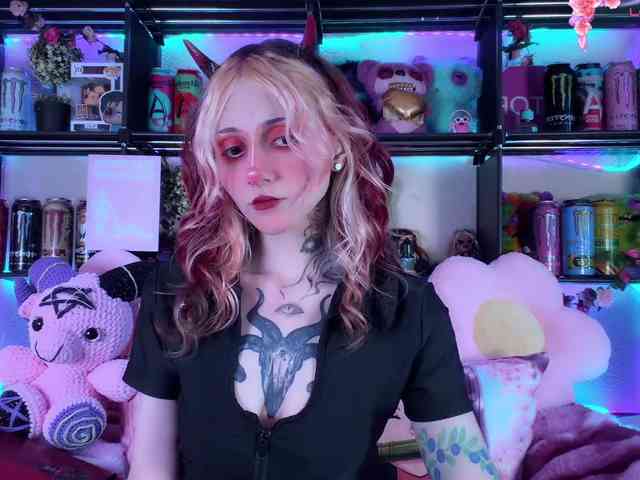 Devil-Baby webcam