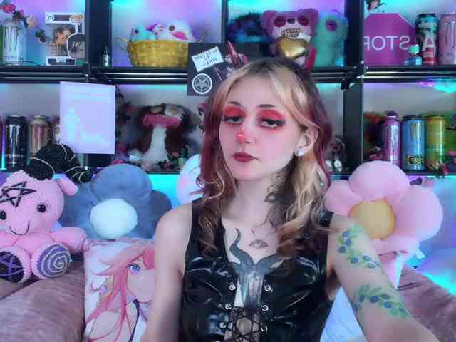 Devil-Baby webcam