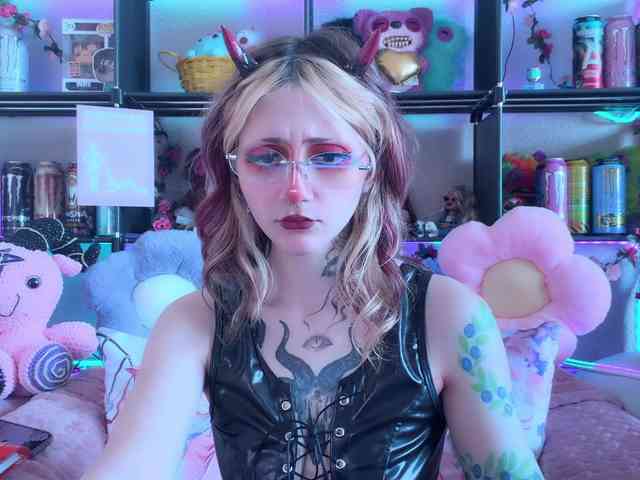 Devil-Baby webcam