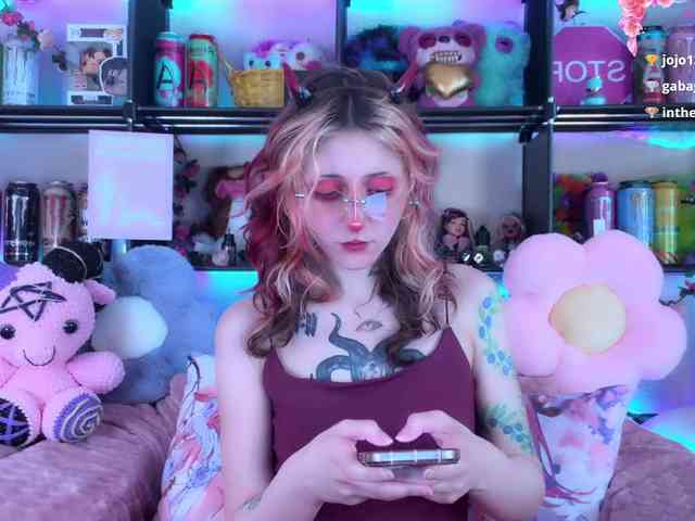Devil-Baby webcam