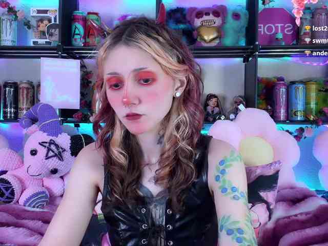 Devil-Baby webcam