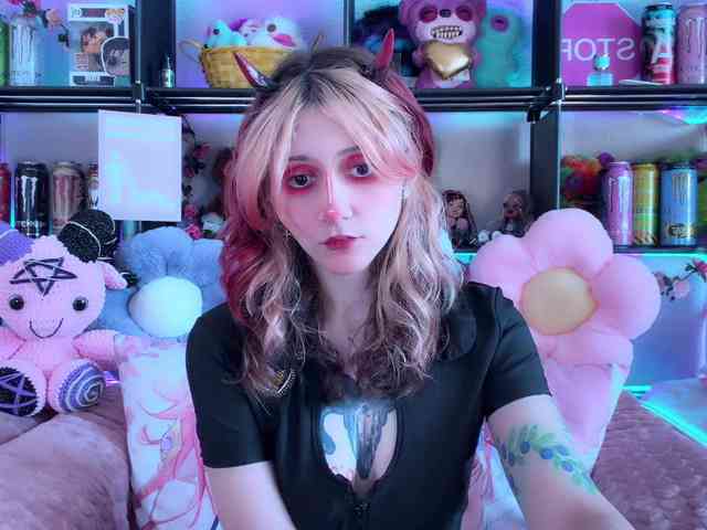 Devil-Baby webcam