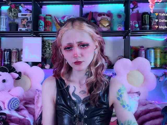 Devil-Baby webcam