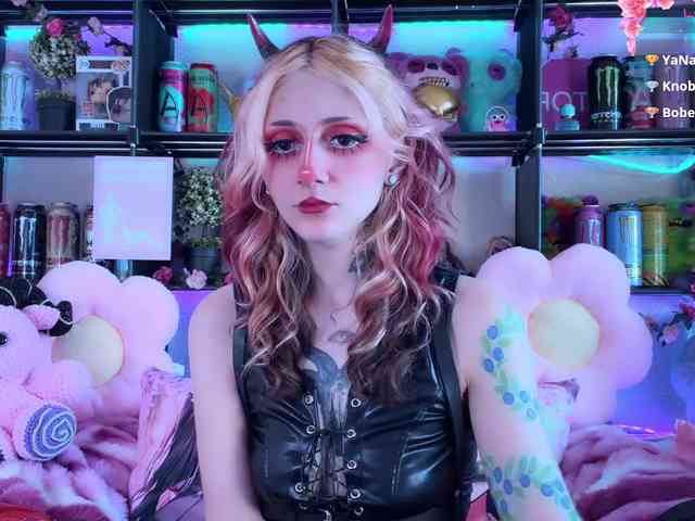Devil-Baby webcam