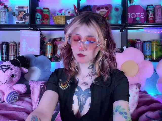 Devil-Baby webcam