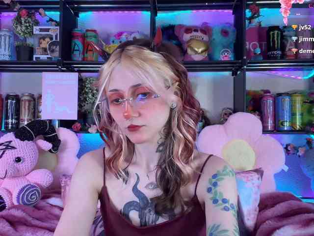 Devil-Baby webcam