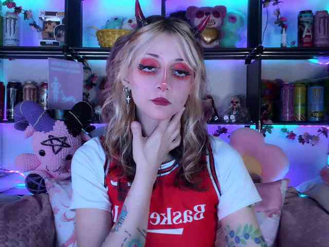 Devil-Baby webcam