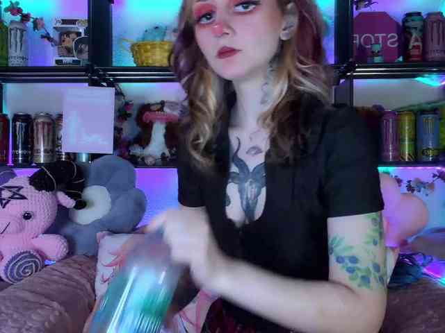 Devil-Baby webcam