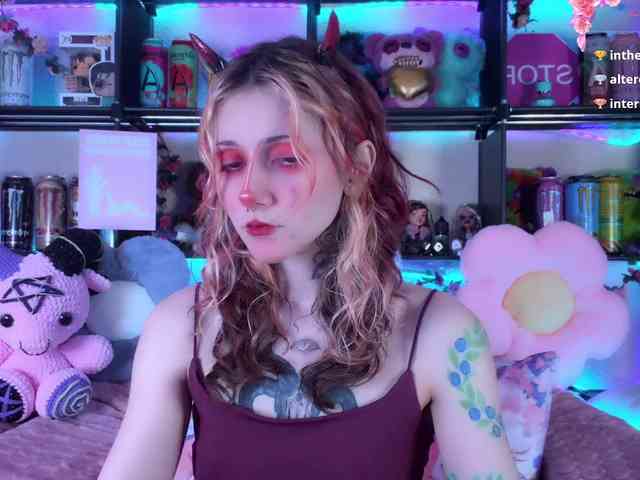 Devil-Baby webcam
