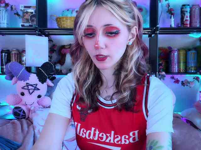 Devil-Baby webcam
