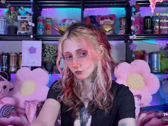Devil-Baby webcam