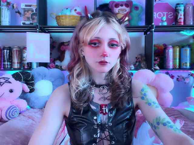 Devil-Baby webcam