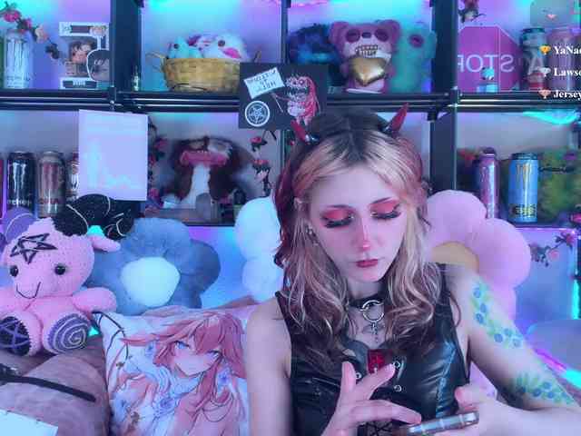Devil-Baby webcam